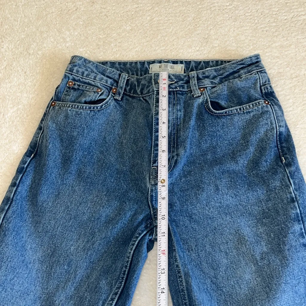 We The Free High-Rise Mom Jeans Blue Size‎ 27 - Image 4
