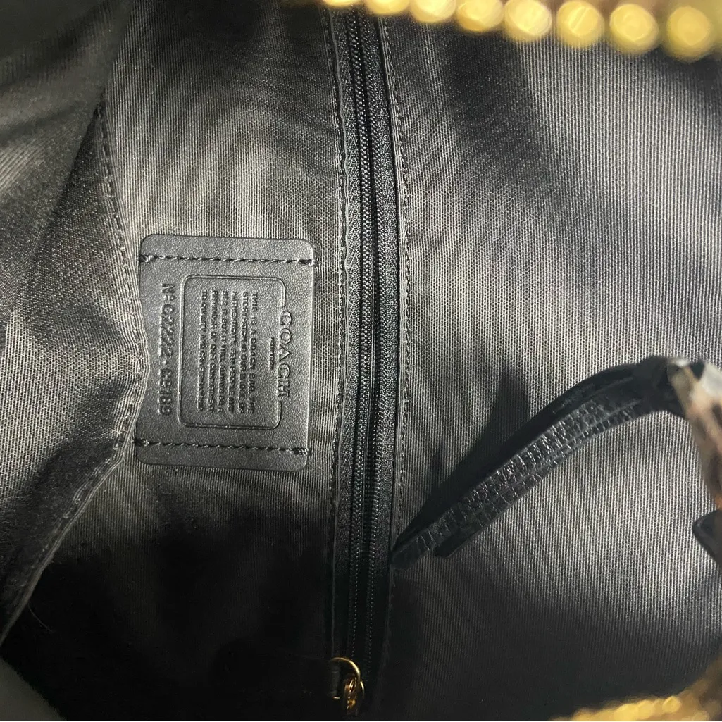 Coach Black and Brown Shoulder Bag - Image 5