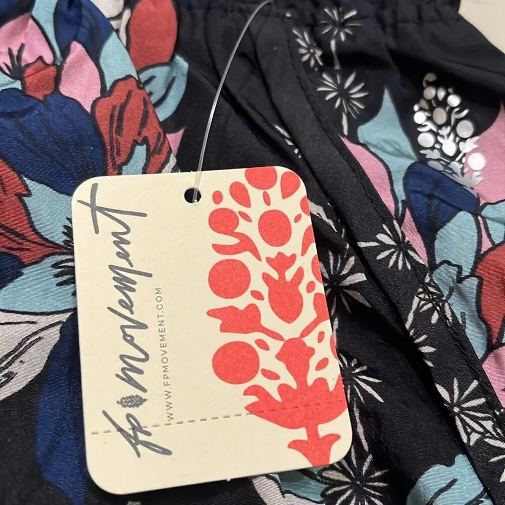 Free People Movement Running Shorts Women's Medium Floral The Way Home Black - Image 10