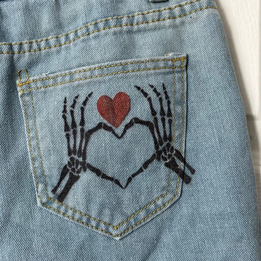 Distressed Cutoff Skeleton Heart Shorts - Size 3 - Image 5