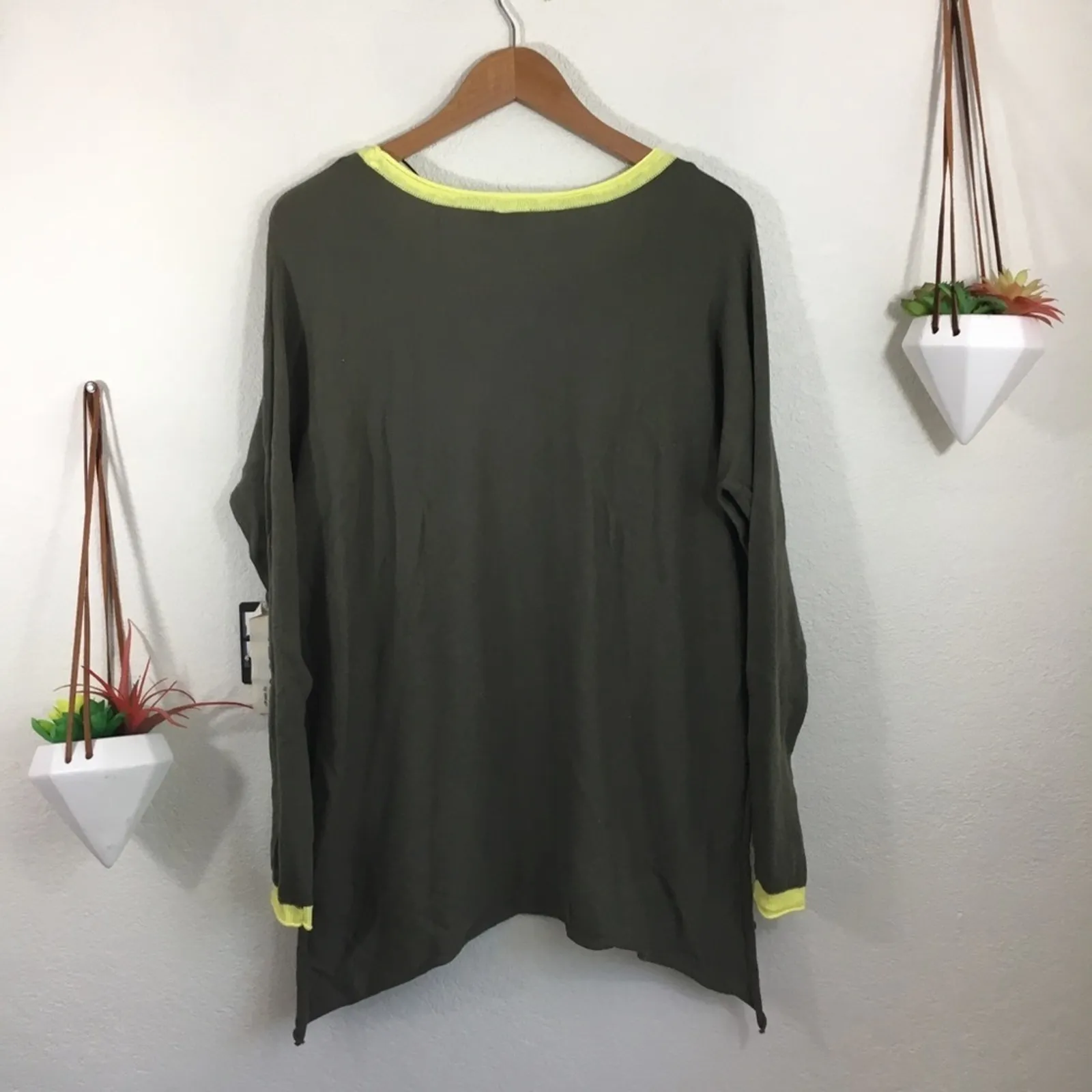 NWT cloth. by design army green sweater - Image 2