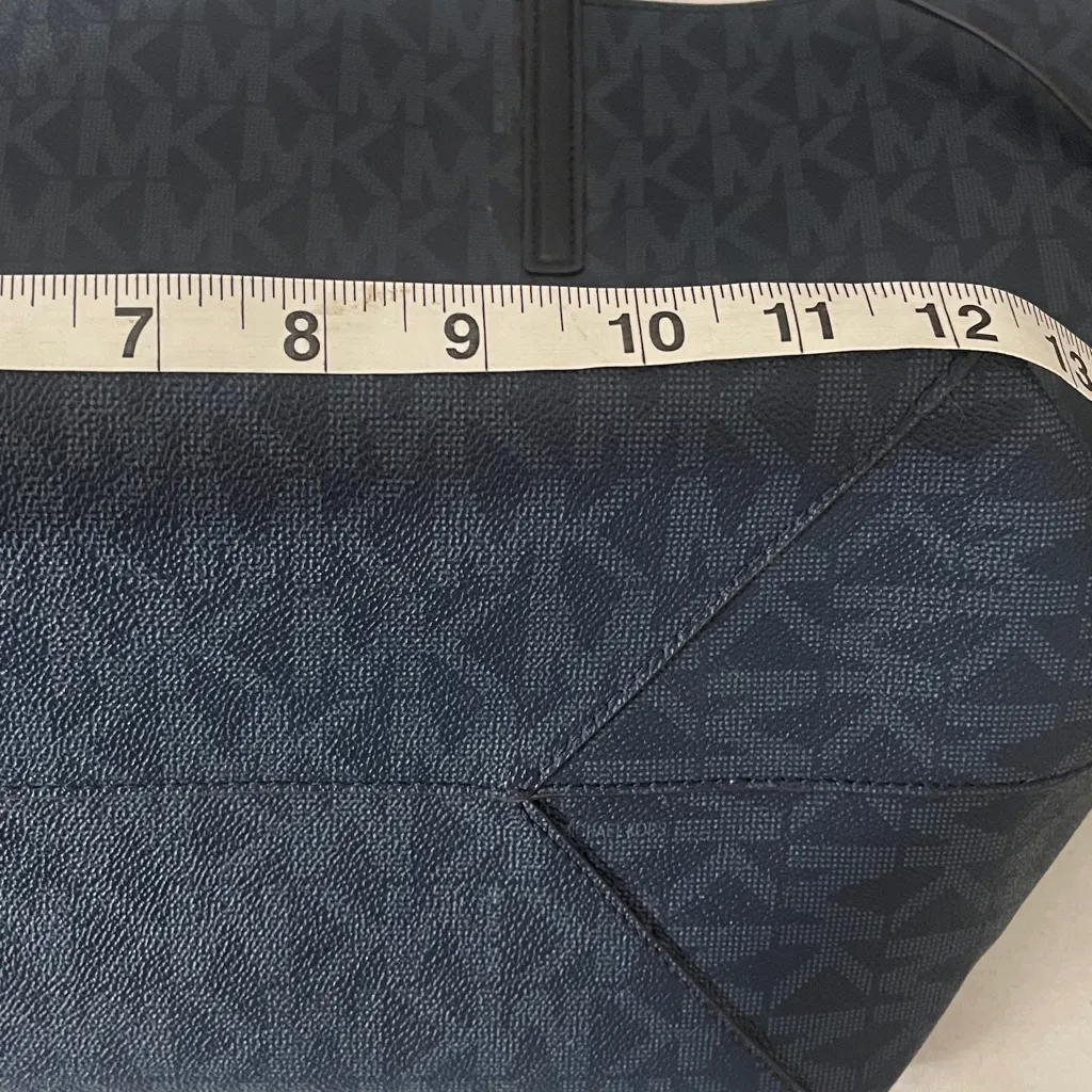 Michael Kors Blue Hayley Tote With Pouch - Image 9