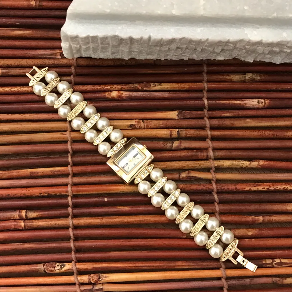 Stauer Bracelet Watch Faux Pearls Gold - Image 5