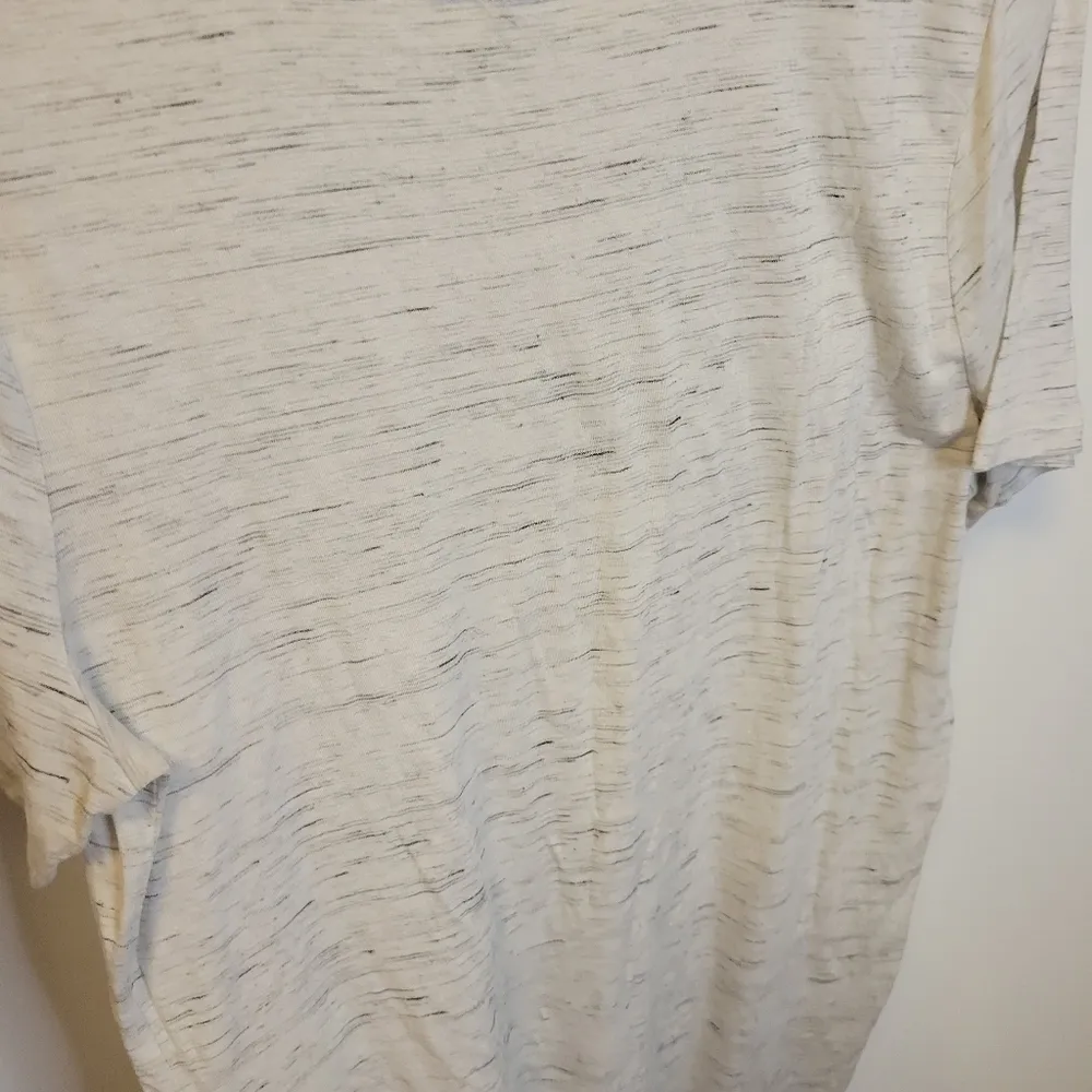 Luxe Tee size medium NWT COMFY, SOFT , CASUAL, LOUNGE SHIRT - Image 8