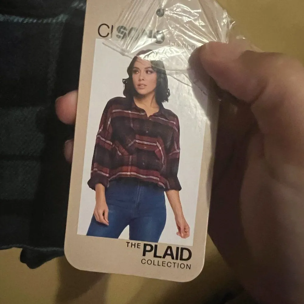 NWT Ci Sono plaid button down L - Image 8