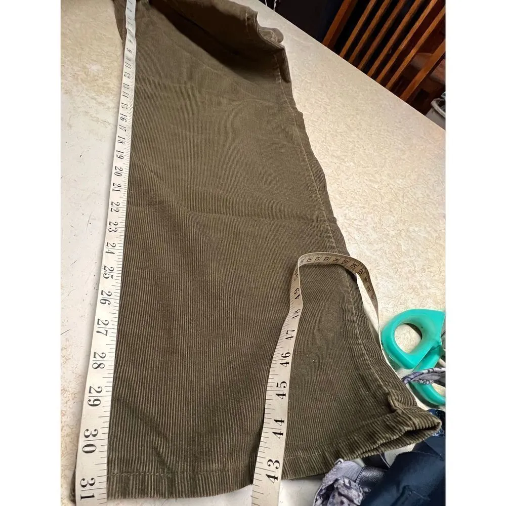 Levi Wide Leg corduroy pants Sz 11 Olive Green Brown - Image 8