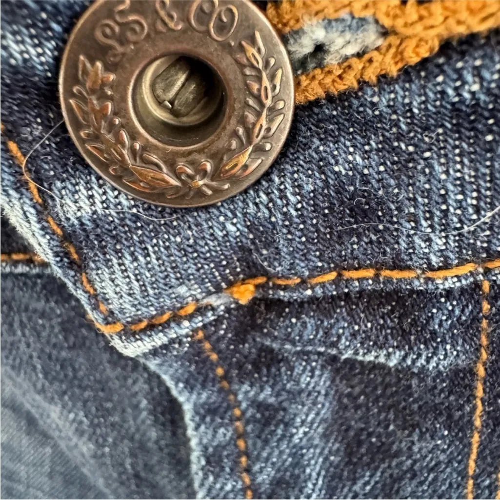 Levi's Y2K Dark Low Boot Cut Blue Jeans - Image 5