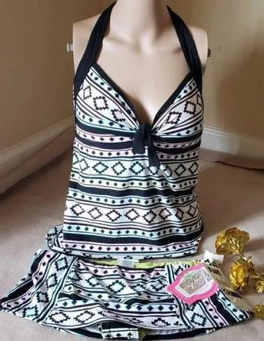 Tankini Skirted Swimsuit Set - Image 3