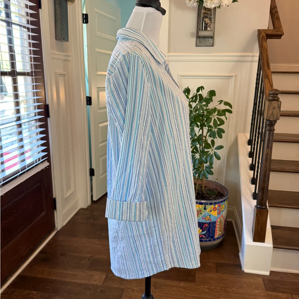 Southern Tide NWT Seersucker Blue and White Striped Tunic Shirt,Dress or Coverup - Image 3