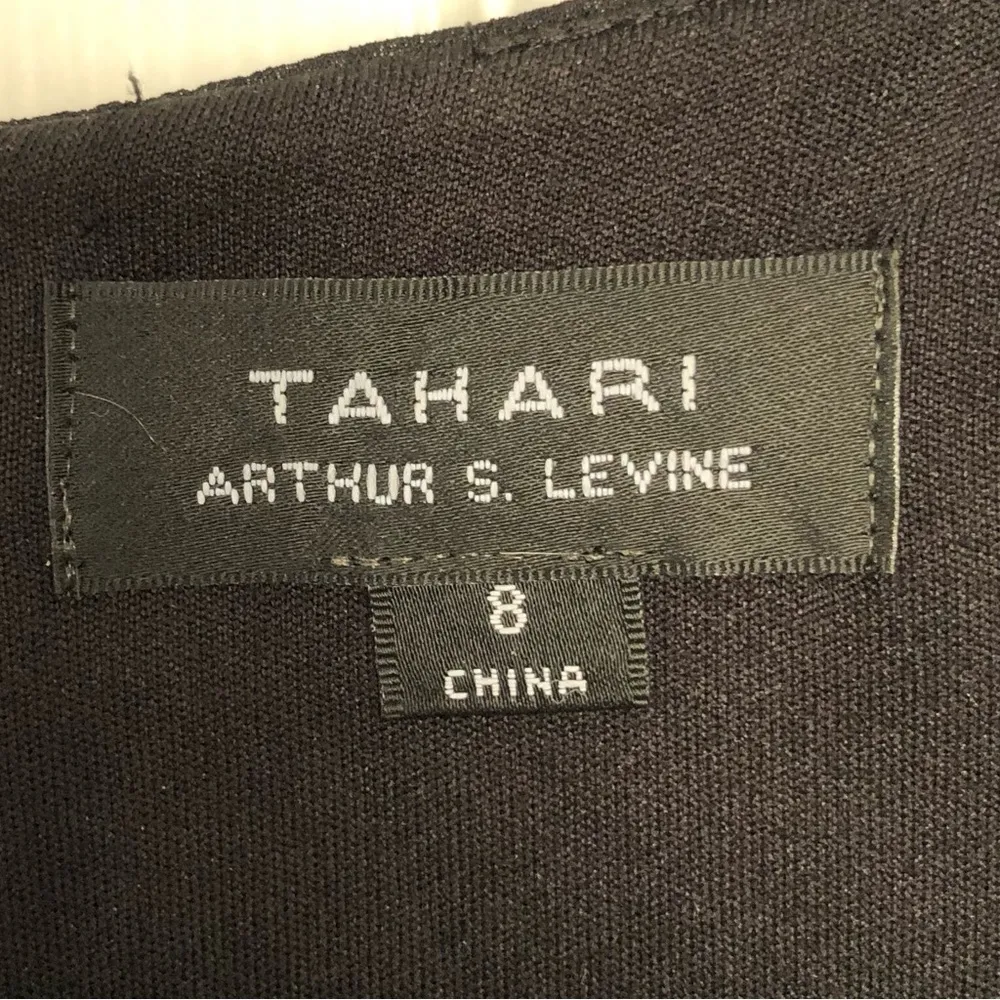 Tahari Black and White Polka Dot Sleeveless Lined Dress Size 8 - Image 4