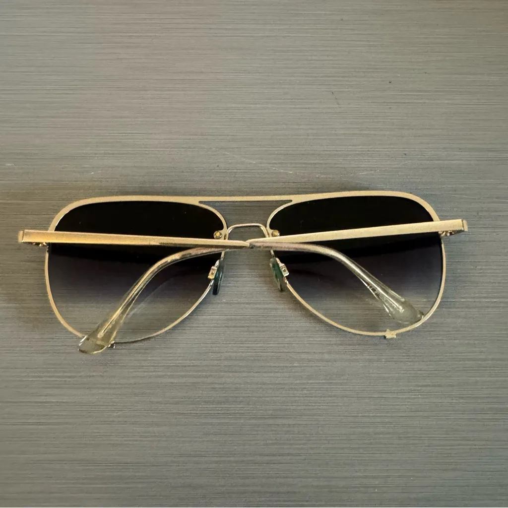 Quay Gold and Black Aviator Sunglasses - Image 11