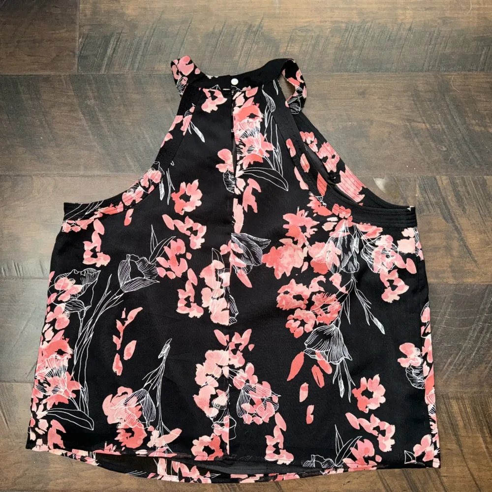A New Day black and pink floral blouse - Image 15