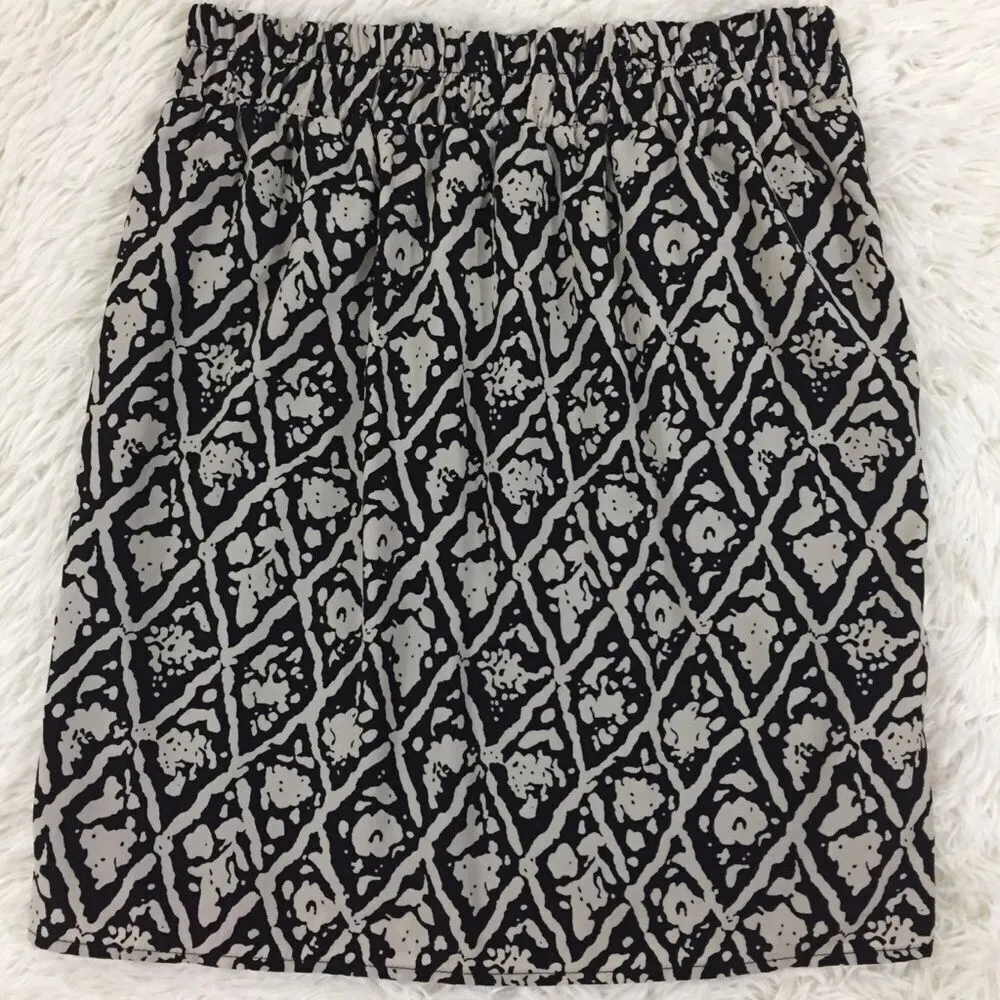 Alya Francesca’s Black Cream Pleated Straight Skirt Pockets Size XS - Image 2
