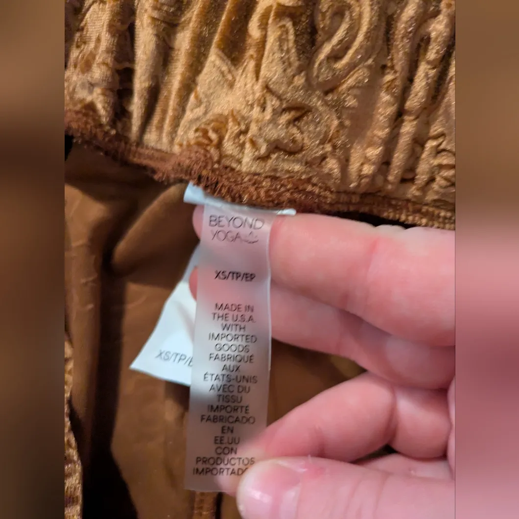 Beyond Yoga Best Dressed Deep Bronze Wide Leg Pants Size XS - Image 4