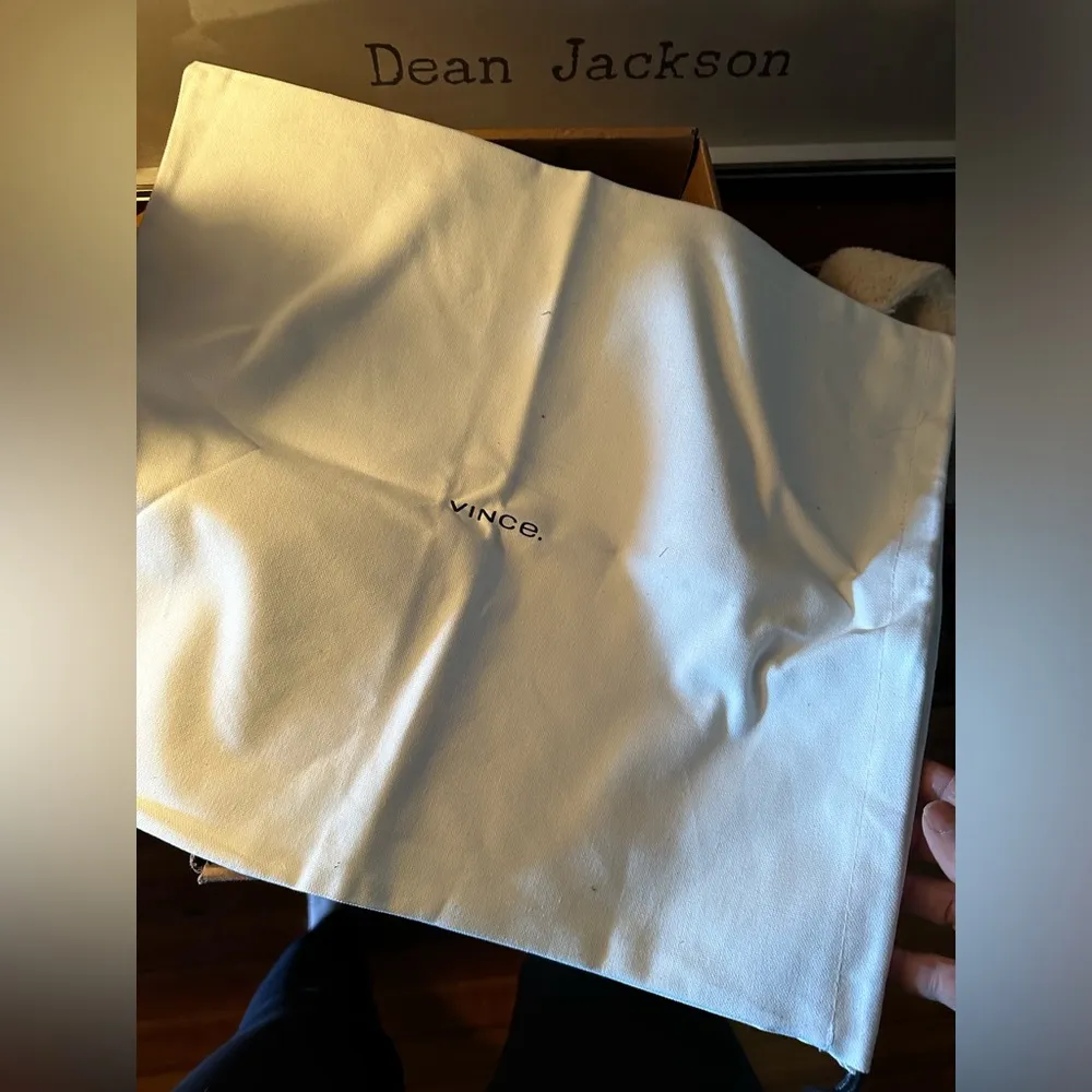 Vince Cecyl Patent Leather Water Resistant Chelsea Boot sz 8.5 with dust bag - Image 4