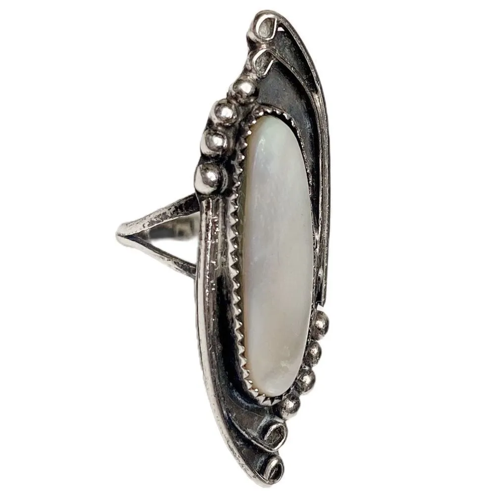 Vintage Sterling Silver Mother of Pearl MOP Women’s Ring Sz 5 - Image 4