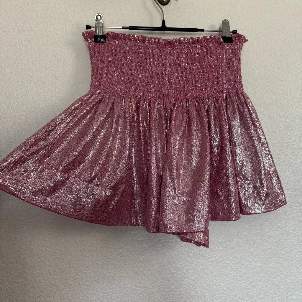 Queen of Sparkles Swing Shorts in Metallic Pink Small - Image 3