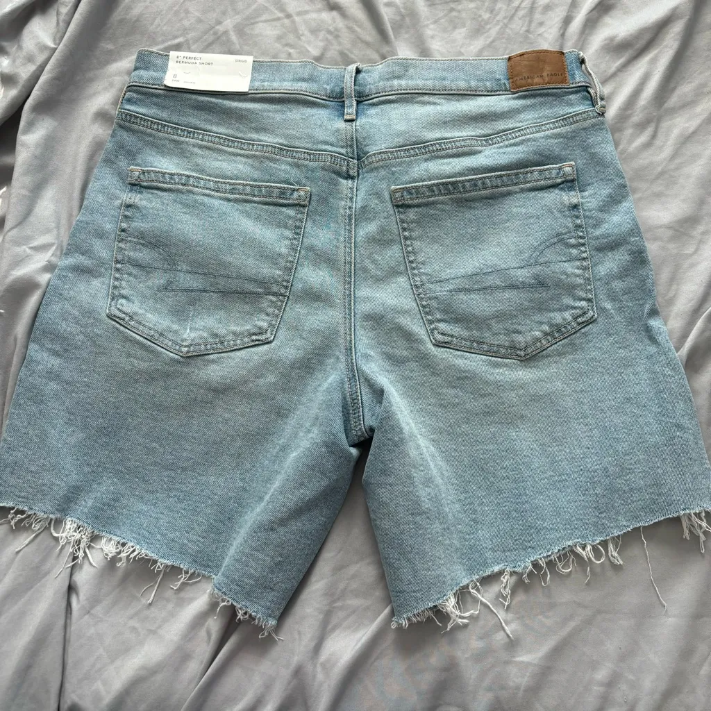 American Eagle  Frayed Bermuda Shorts - Image 4
