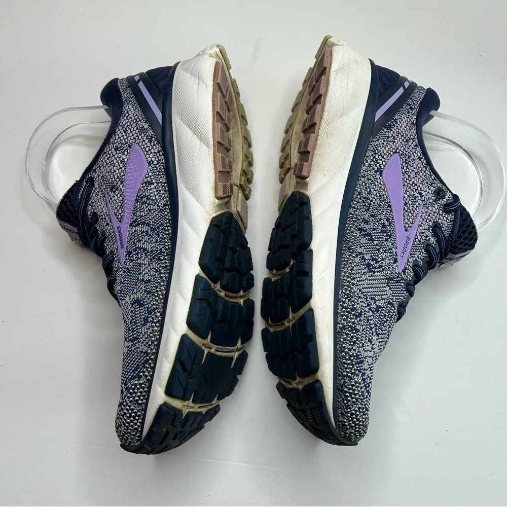 Brooks Blue lavender purple and White Sneakers shoes ghost 11 size 7 - Image 3