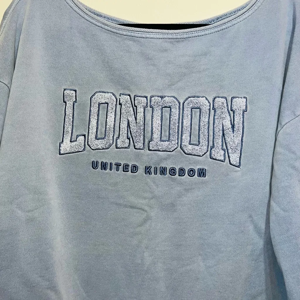 Garage Blue Sweatshirt with London Print - Image 3