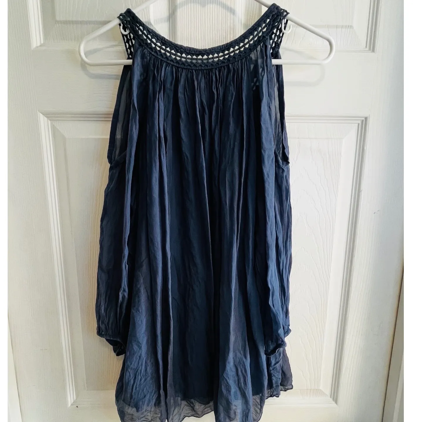 Elena Baldi Cold Shoulder Crochet Trim Tunic Top Size L Made in Italy Silk NWT Blue Size L - Image 11