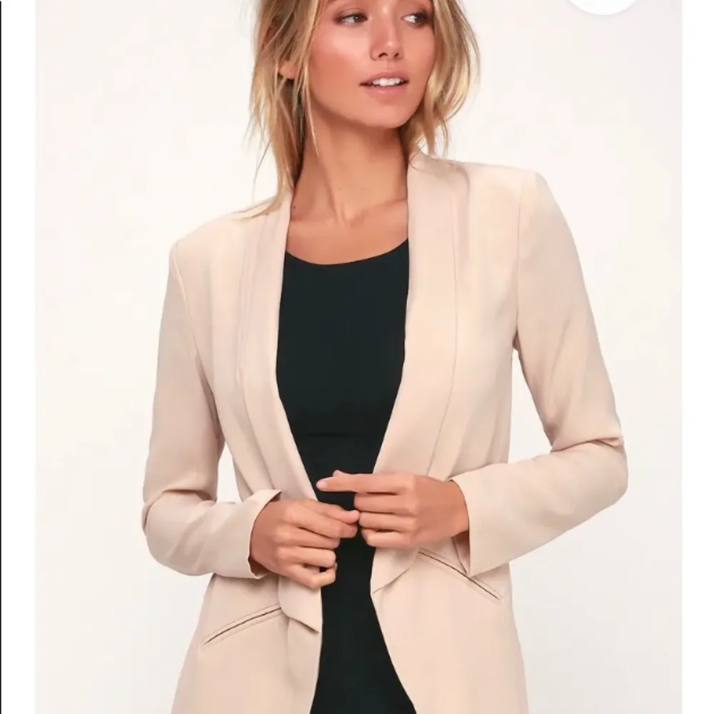 Lulus Lulu’s Taupe Lightweight Blazer - Image 6