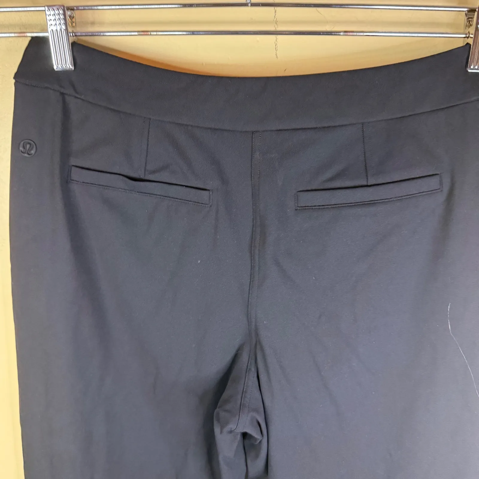 Lululemon Tapered Leg Mid-Rise Luxtreme 7/8 Black Pant Size M Career Active Wear - Image 10