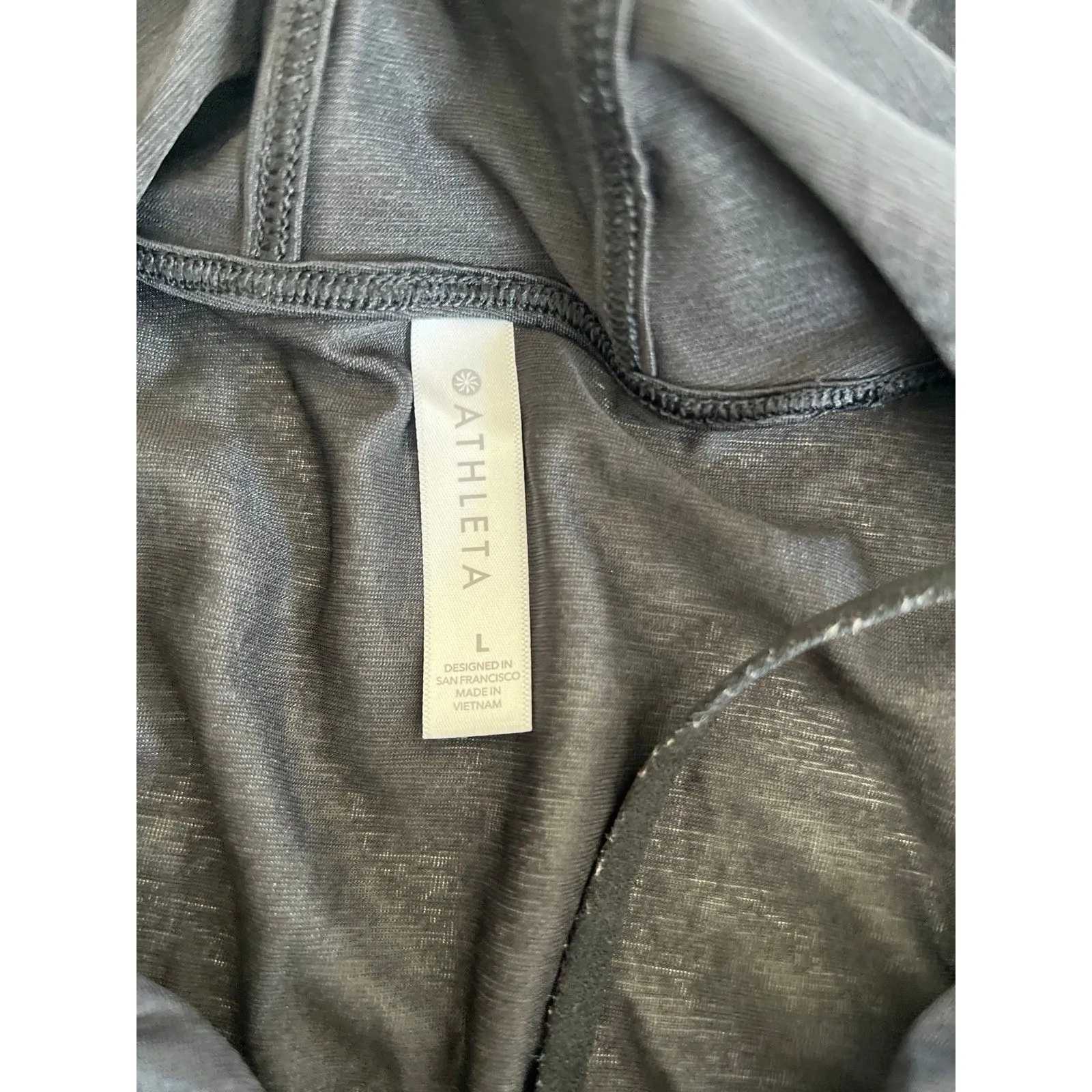 Athleta Vapor Hooded Tee size large - Image 5