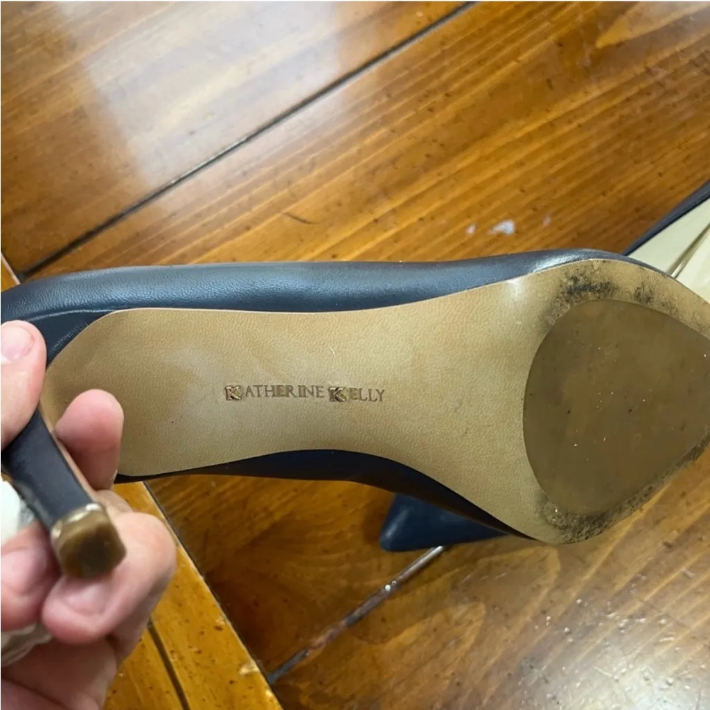 Sophisticated Midnight Blue Heels Black Size 9.5 - Image 5