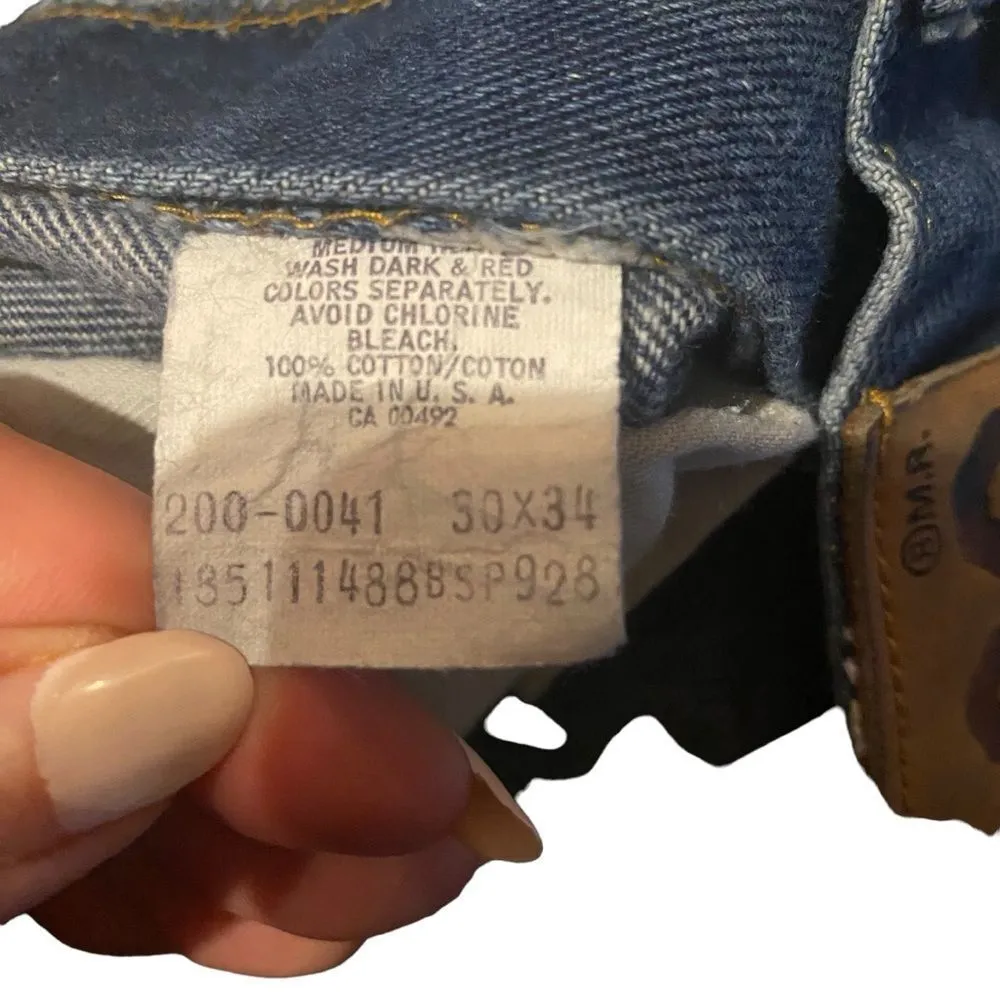 Vintage Lee Women’s Size 30 Frayed Hem Cutoff Long Jean Shorts 100% Cotton Denim - Image 14