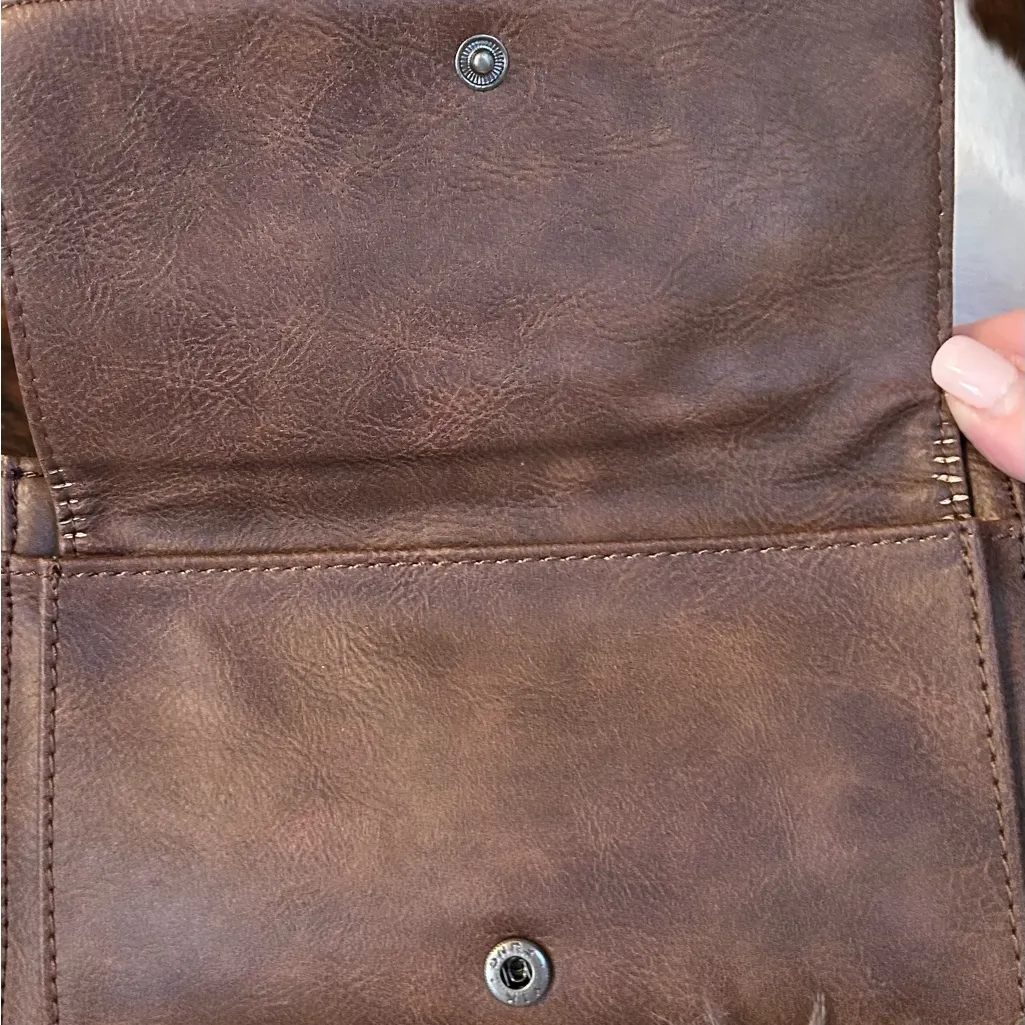 New Tony Lama Western Brown Crossbody Bag with Embellished Concho Design - Image 8