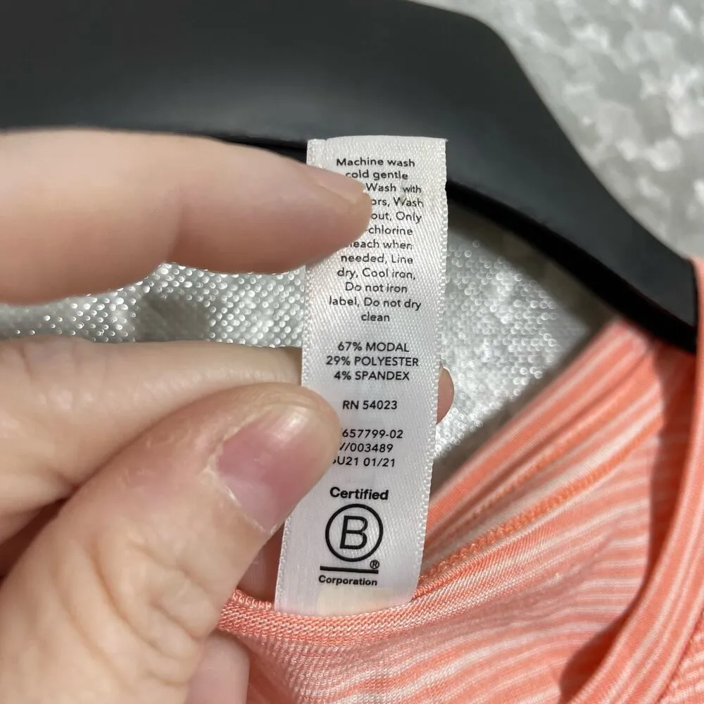 Athleta Women’s Coral Stripe Cloudlight Muscle Tee - Size Small - Athleisure Top - Image 7