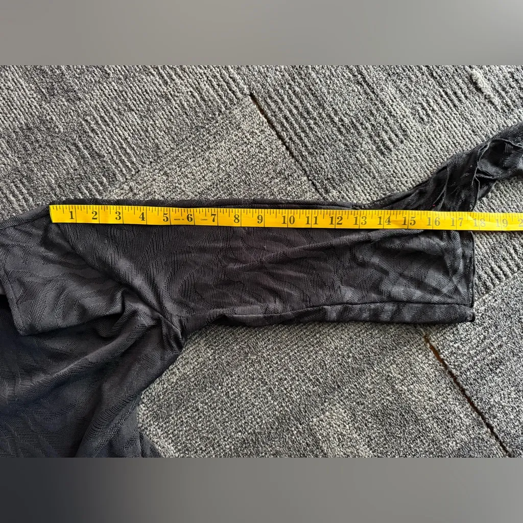 SUSAN GRAVER Black Mesh Animal Print V-Neck Top w/ Tie Sleeves – Size S. NWOT - Image 15