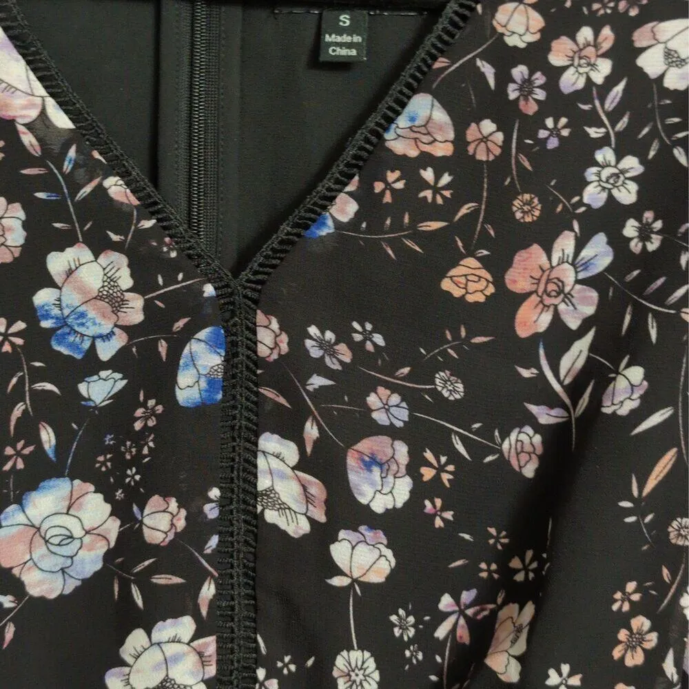 GREYLIN Black Floral V Neck Short Sleeve Ruffle Hem Dress Size S - Image 3