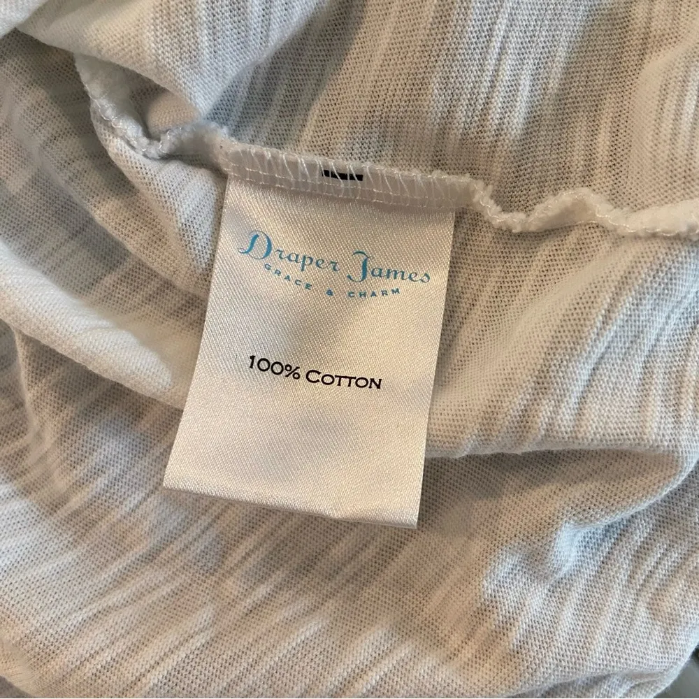 Draper James Heart Design Valentines Day Tee Shirt Size Small 100% Cotton - Image 6