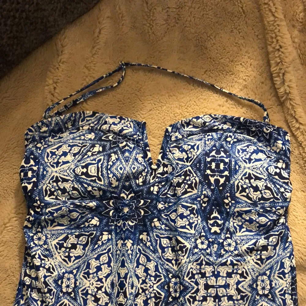 XL Jessica Simpson One Piece - Image 2