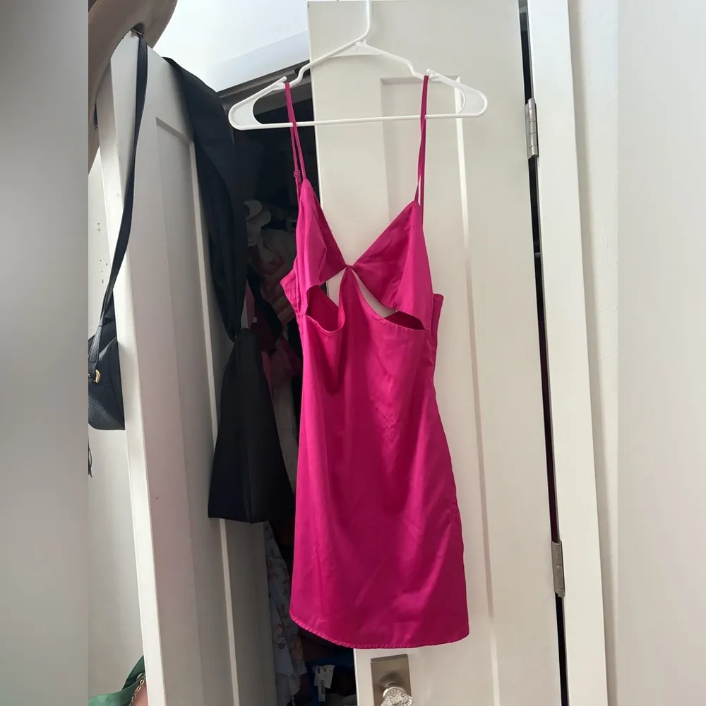 ShowPo PUGLIA DRESS IN PINK SATIN XS - Image 2