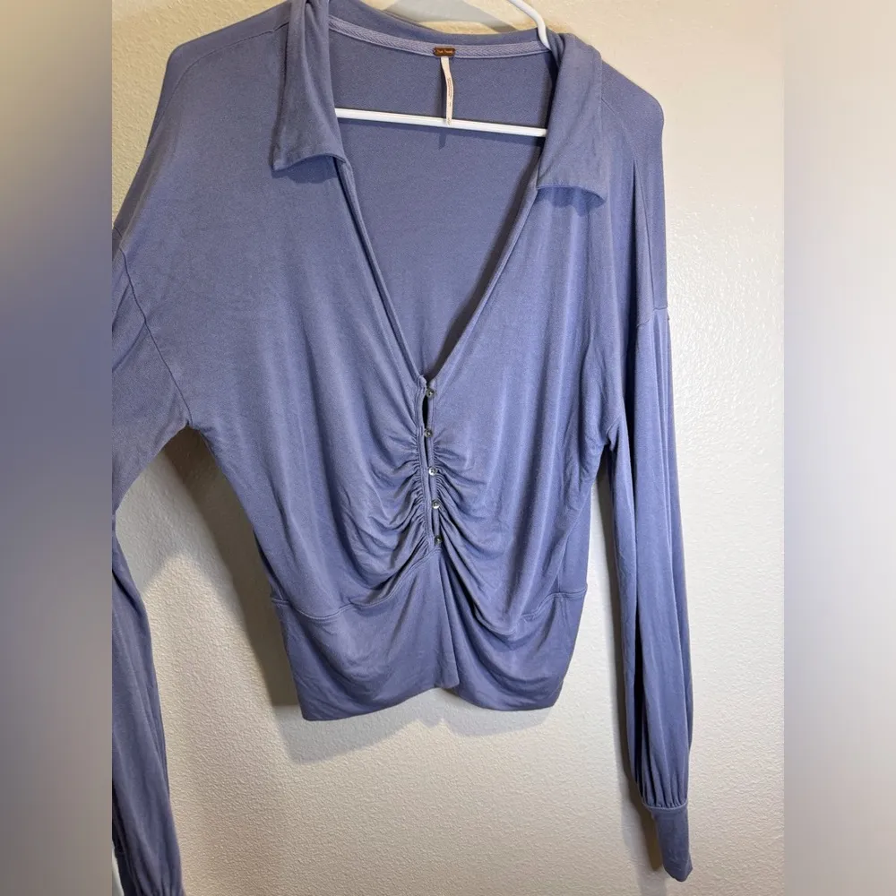 Free people Long Sleeve Rayon Drape Button Front‎ Blue Blouse Size XL - Image 3