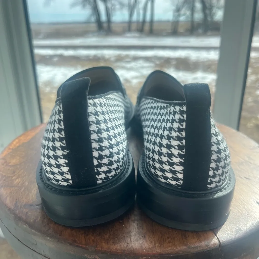 NWOT Ann Taylor Loafers - Image 3