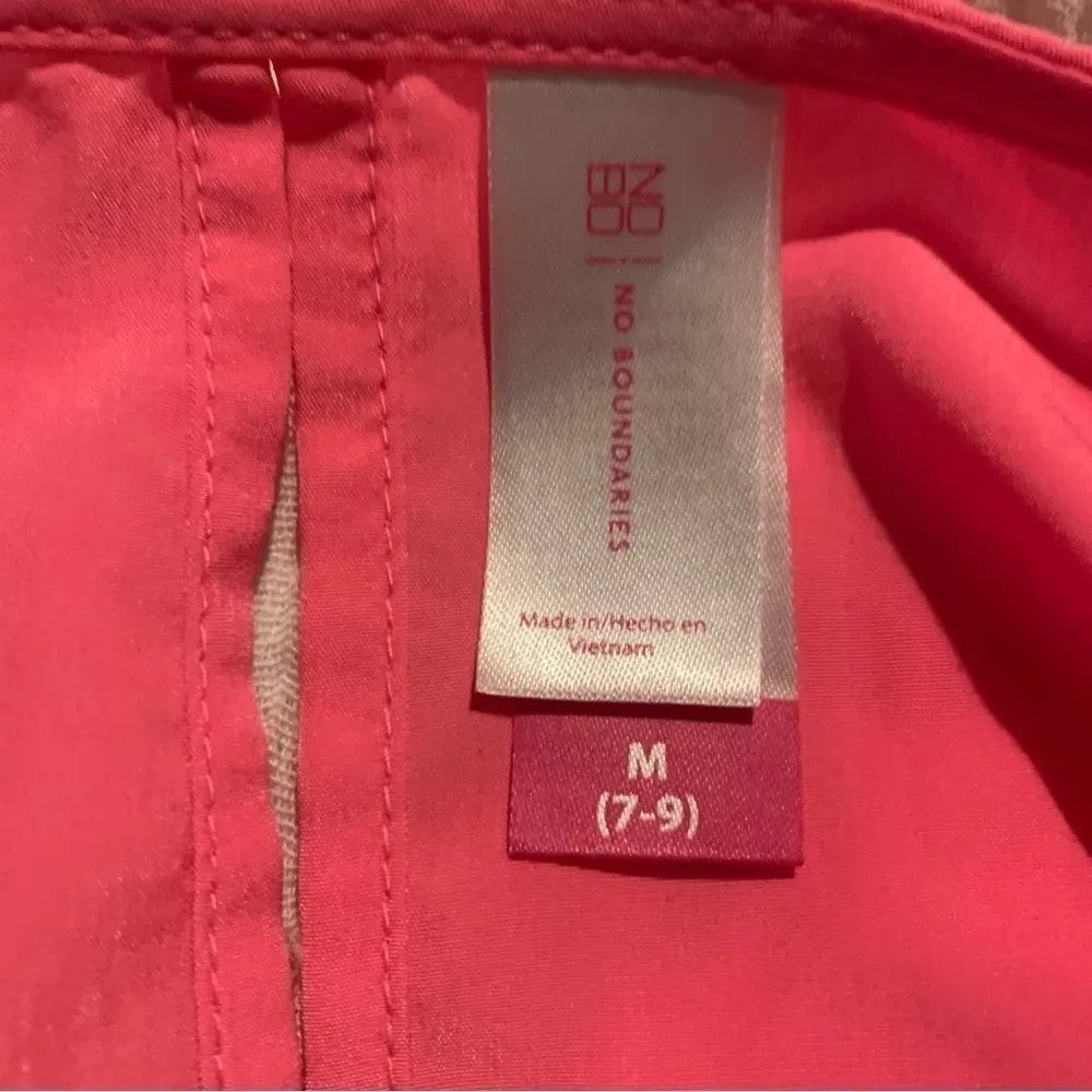 NO BOUNDARIES Hot Pink Spaghetti Strap Tank Barbiecore size medium 7/9 - Image 4