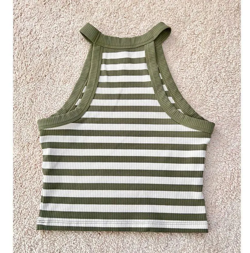 American Eagle Cropped stripped cami High neck tank top Size S - Image 2