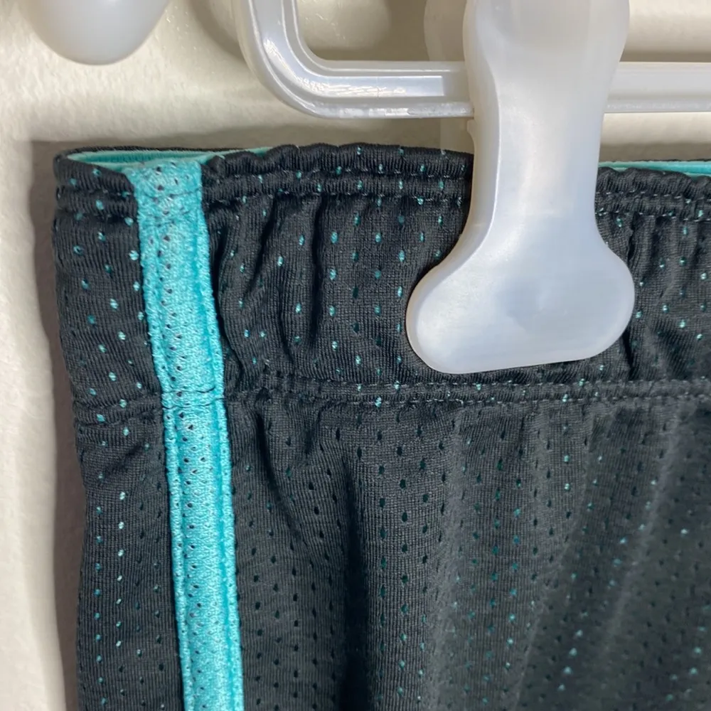 Nike mesh contrast drawstring athletic shorts size S - Image 48