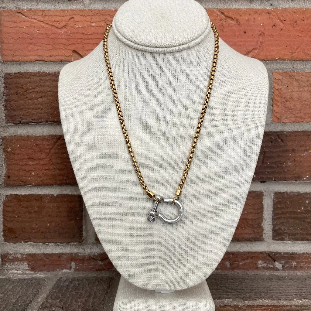Shackle Bolt Necklace - Image 2