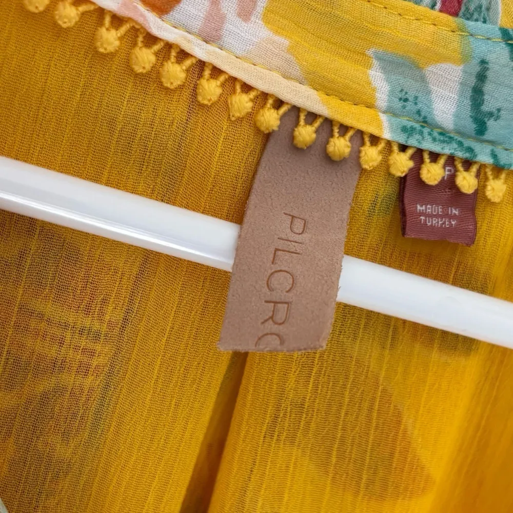 Pilcro Anthropologie Tavi Blouse Button Front Yellow Tropical Floral Flowy - Image 12