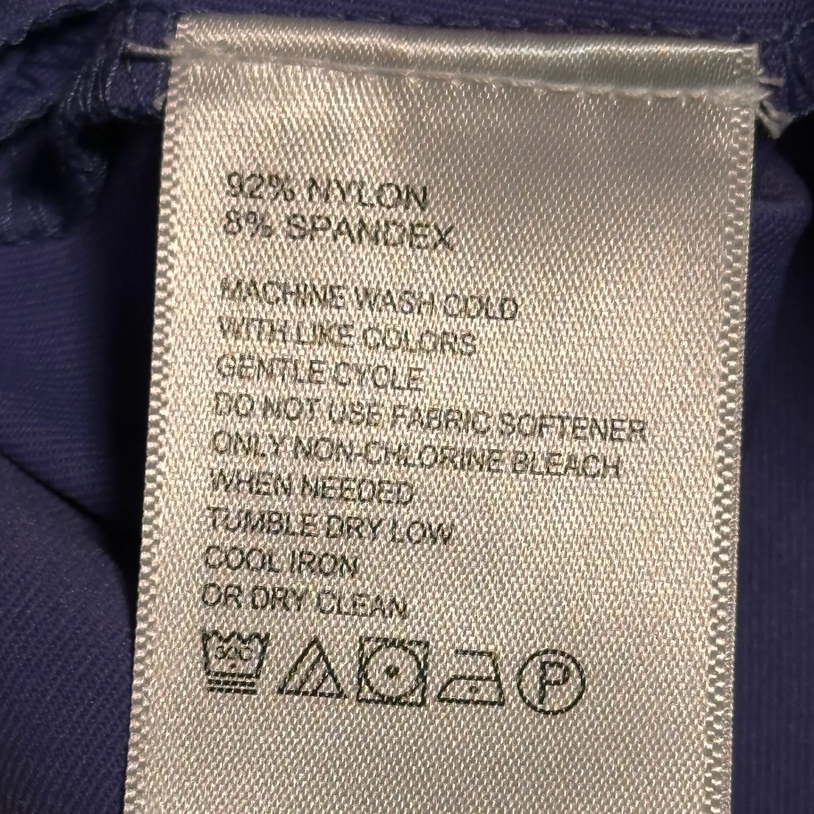 Tommy Bahama IslandZone Purple Short Sleeve Mock Neck Zip Golf Polo Shirt Medium - Image 4