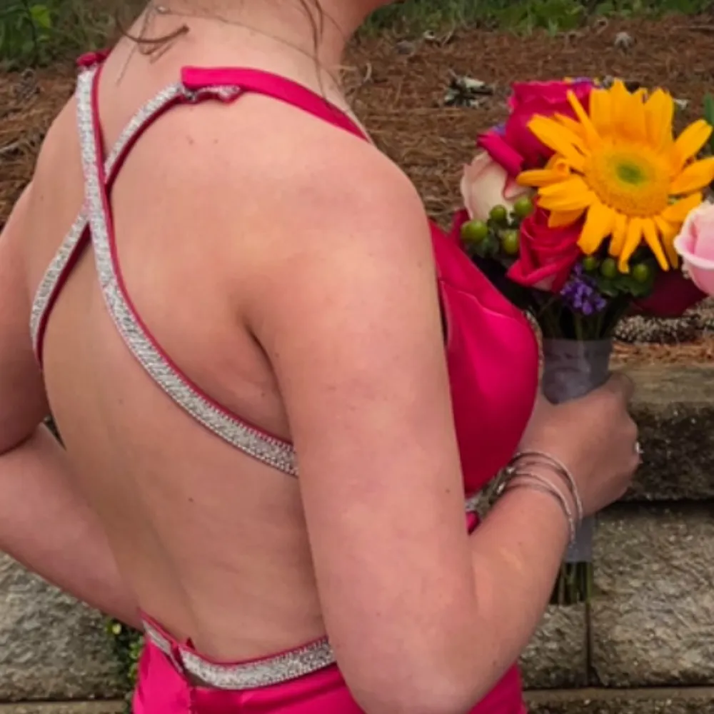 Pink prom dress! - Image 4