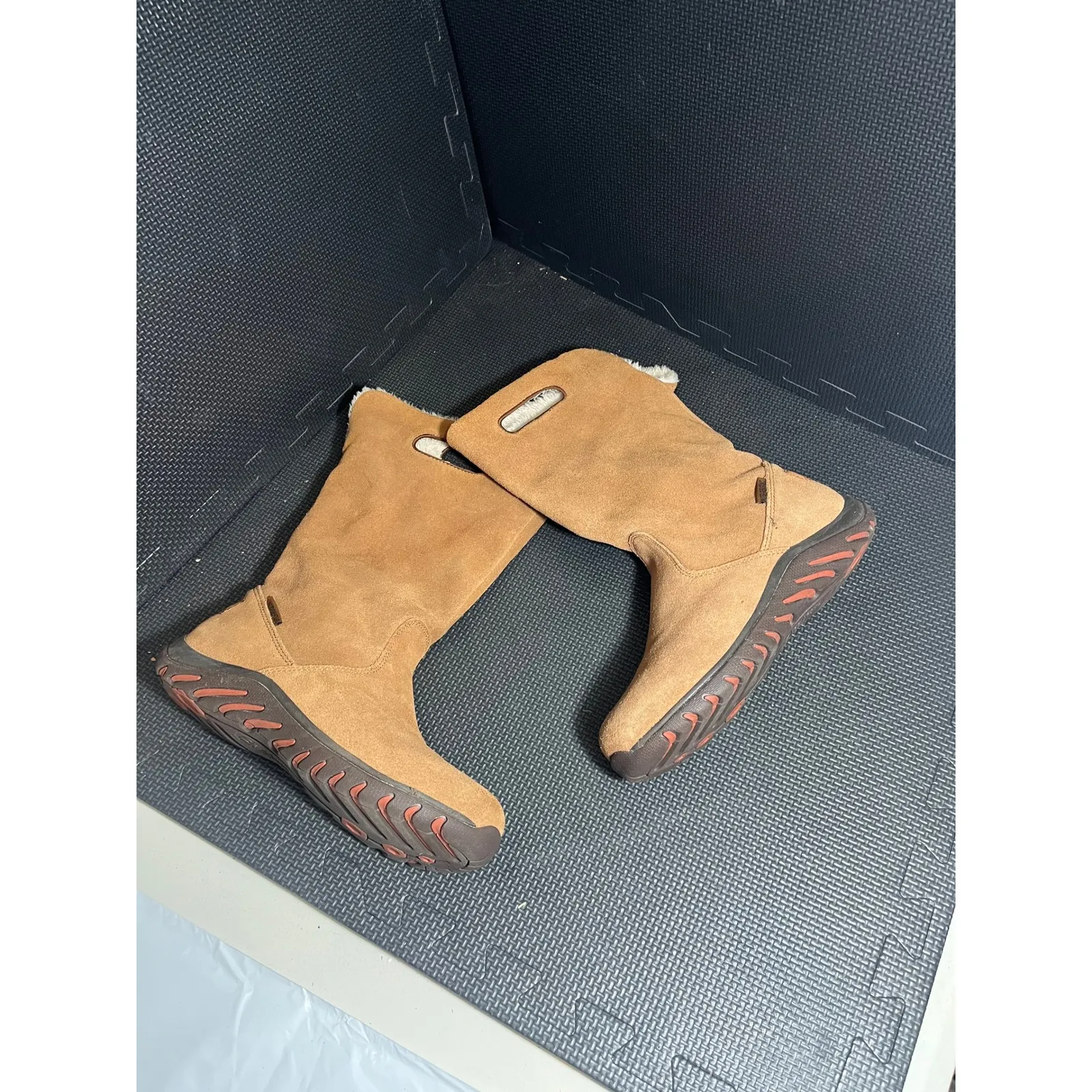 Skechers Womens Faux Shearling Lined Leather Brown Tan Winter Boots Shoes 7.5 - Image 3