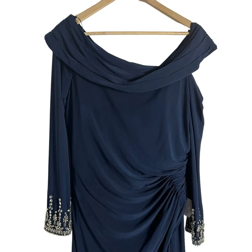 Mac Duggal 12231 Midnight One-Shoulder Jersey Ruched Side Slit Gown 12 - Image 7