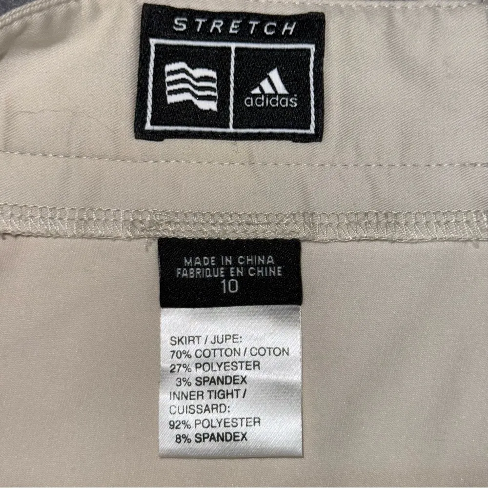 Adidas Cream Golf Skort zip back side pockets‎ size 10 - Image 5
