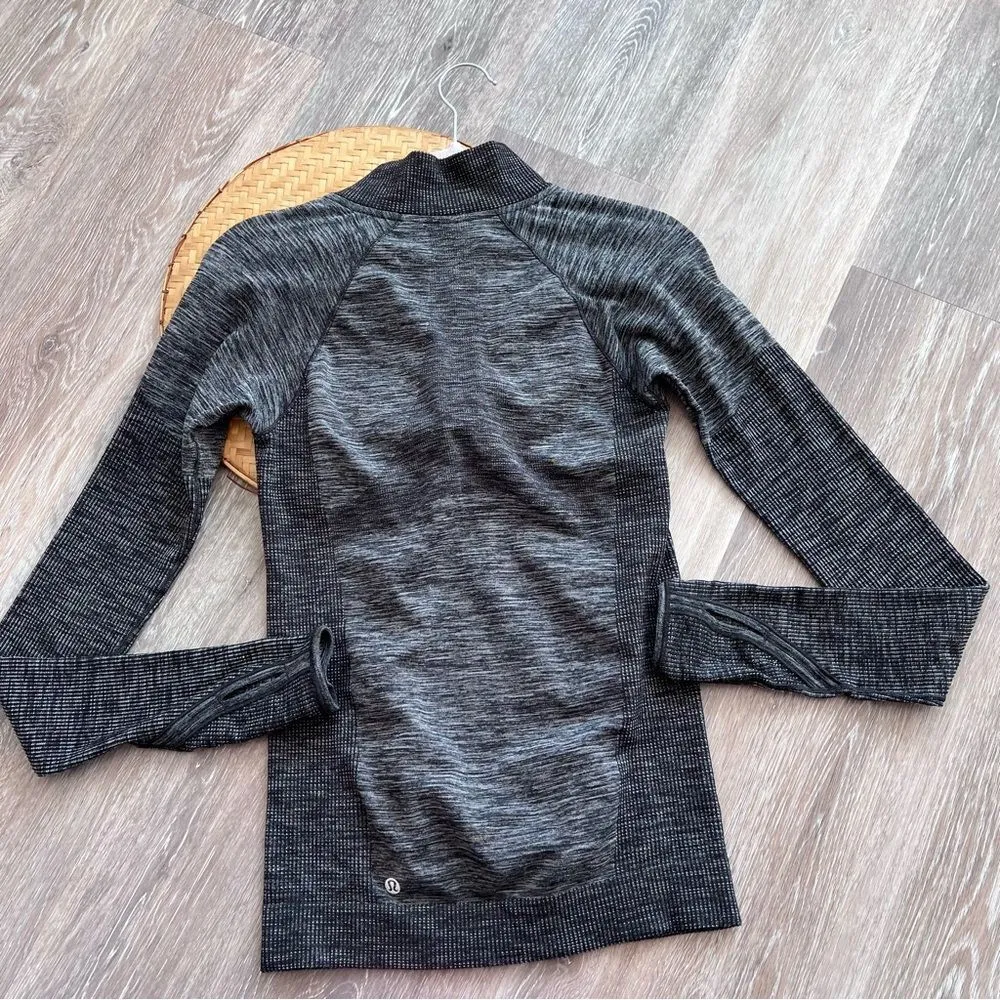 Lululemon swiftly tech wool 1/2 zip‎ pullover women’s size 8 - Image 9